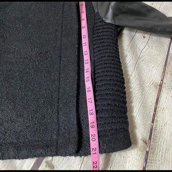 🔮 FOREVER 21 | Faux Leather Moto Jacket - Picture 6 of 8